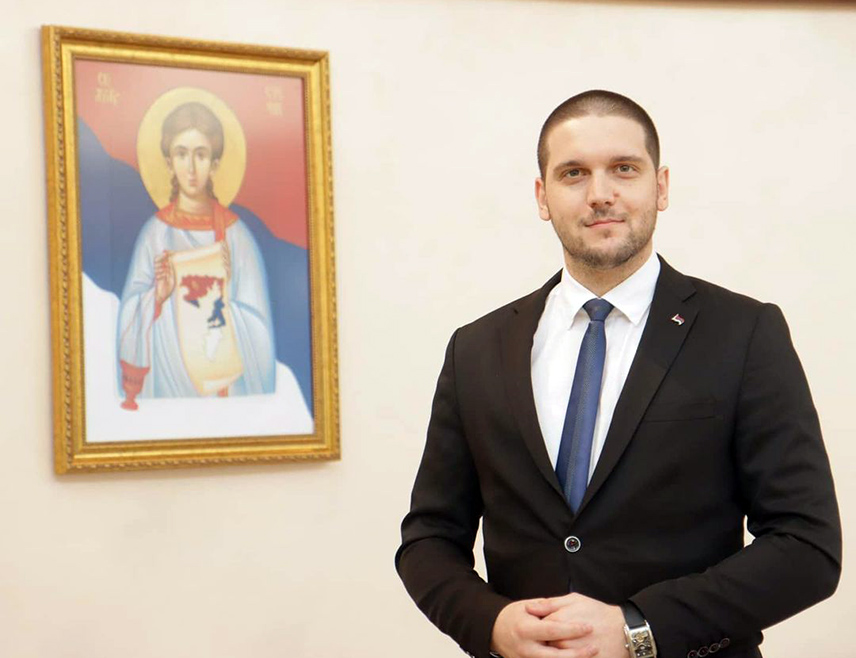 АУЛИЋ: ЛАГУМДЖИЈА ЈУСТИФYИНГ ХИМСЕЛФ ТО ПРО-ИРАНИАН САРАЈЕВО ОВЕР АНТИ-ИРАН РЕСОЛУТИОН