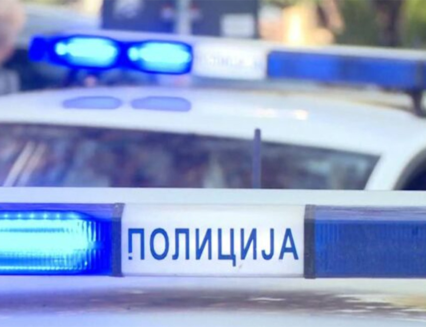 БЕОГРАД, 15. МАРТА /СРНА/ - Једна особа је погинула, а друга повријеђена у тешкој саобраћајној несрећи која се рано јутрос догодила у Светосавској улици у Барајеву.