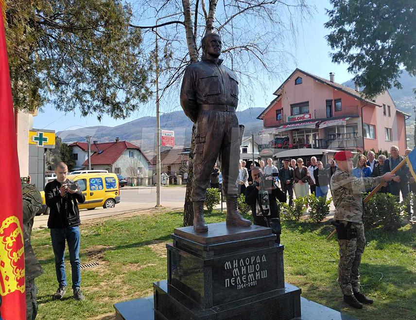 ​ШЕКОВИЋИ, 15. МАРТА /СРНА/ – У Шековићима је почело обиљежавање 33 године од оснивања Другог одреда Специјалне бригаде полиције МУП-а Републике Српске.