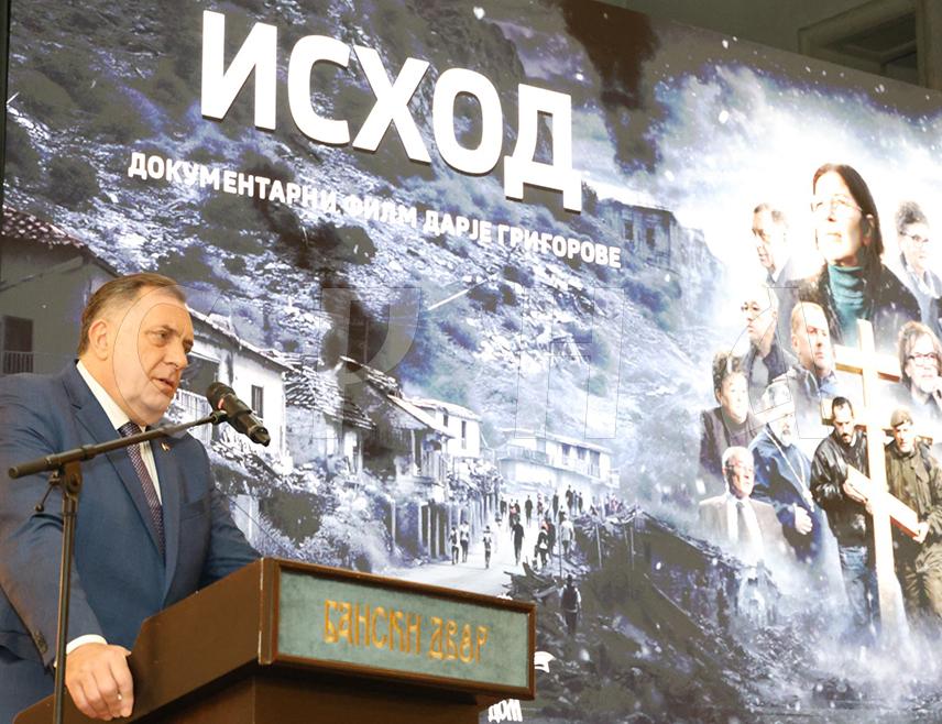 БАЊАЛУКА, 17. МАРТА /СРНА/ - Европа је изгубила значајан дио политичког и економског капацитета, а политички лидери се суочавају са падом подршке унутар сопствених држава, рекао је лидер СНСД-а Милорад Додик и додао да руководство Републике Српске правилно разумије актуелна дешавања у свијету.