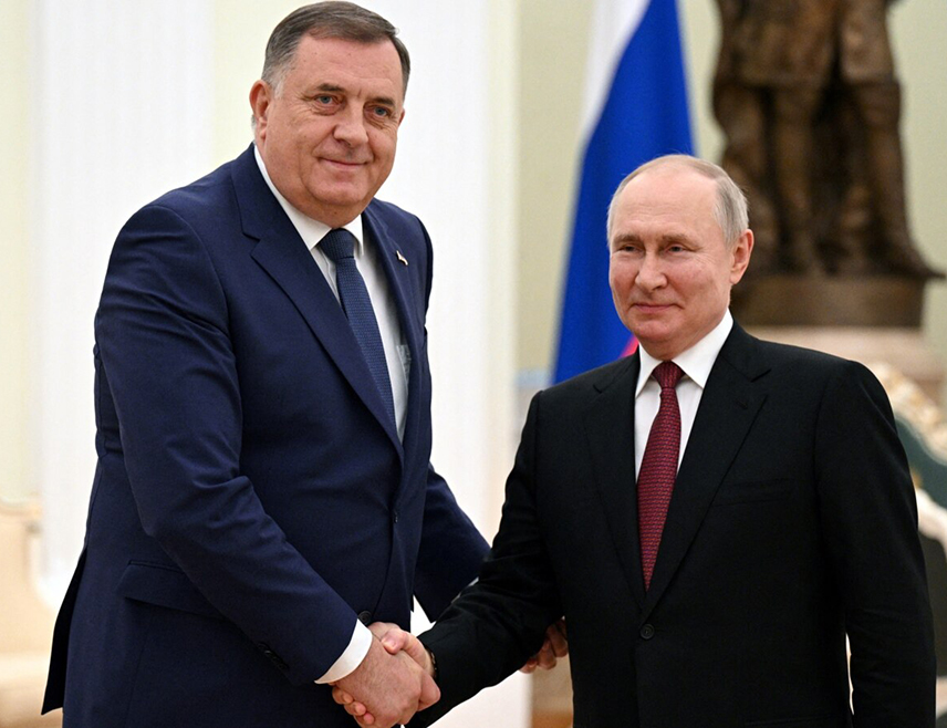 BANJA LUKA, MARCH 18 /SRNA/ - SNSD president Milorad Dodik stated that ambassadors should not interfere in the internal affairs of the host country, and that he would not explain to the Ambassador of Germany to BiH, Alfred Grannas, what the Serbian people have received from Russia throughout history, nor what they have received from those who lecture them.