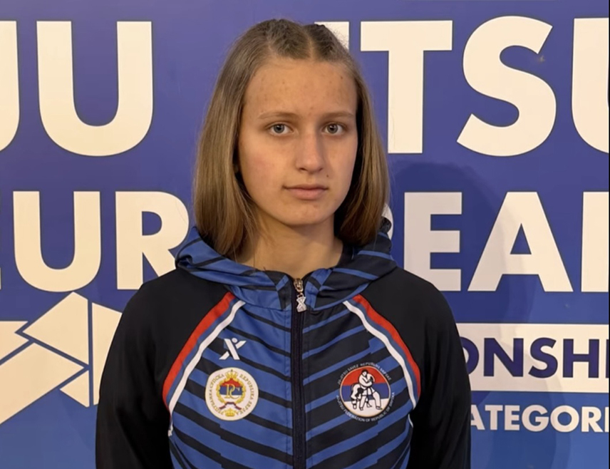 ПАЛЕ, 19. МАРТА /СРНА/ - Члан Џију-џицу клуба "Јахорина" са Пала Тара Соковић, која се такмичи за репрезентацију Републике Српске на Европском првенству за младе у Грчкој, постала је вицепрвак Европе.
