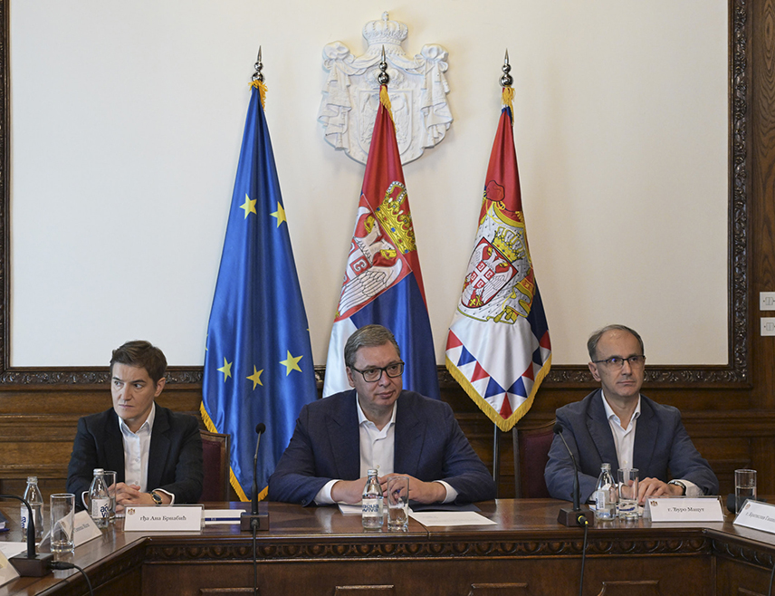 БЕОГРАД, 20. МАРТА /СРНА/ - Савјет за националну безбједност Србије донио је данас низ мјера како би се обезбиједила енергетска сигурност државе у сложеним међународним околностима.