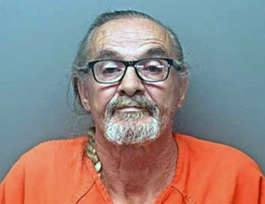 ВАШИНГТОН, 20. МАРТА /СРНА/ - Хамдија Алукић /70/ ухапшен је у Алабами због оптужби да је 1992. године починио ратне злочине над цивилима у околини Приједора.