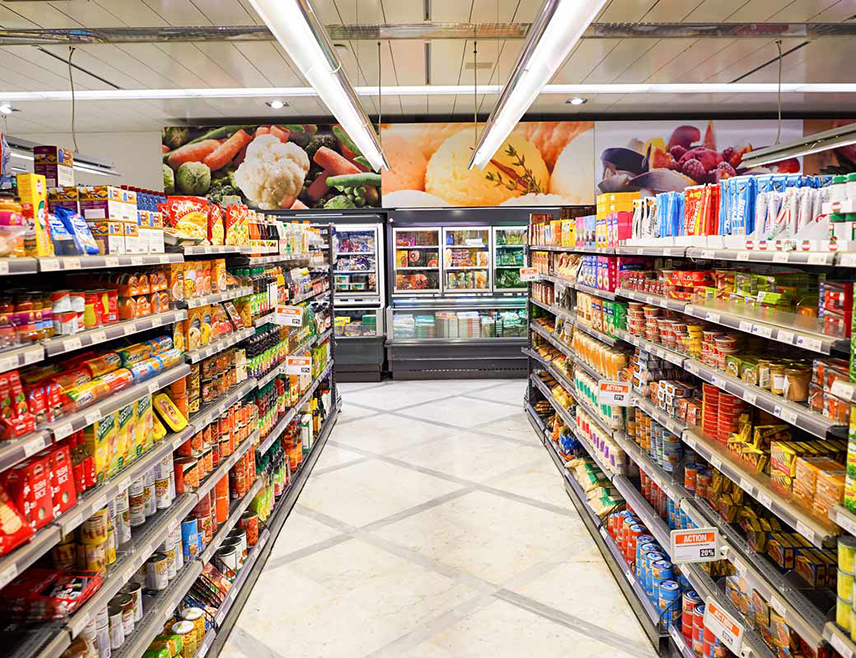 BANJA LUKA, MARCH 21 /SRNA/ - A decision setting margin limits in the trade of certain products in Republika Srpska, prescribing a maximum margin of six percent in wholesale and eight percent in retail, entered into force today, the Ministry of Trade and Tourism told SRNA.