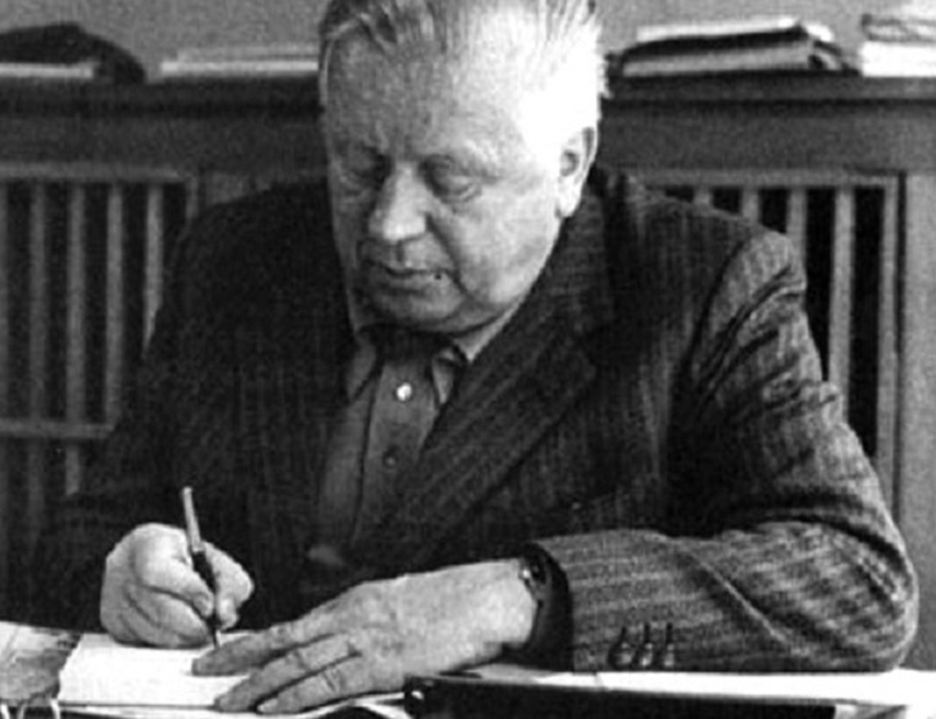 БИЈЕЉИНА, 25. МАРТА /СРНА/ - Бранко Ћопић, један од најчитанијих српских писаца, убио се 26. марта 1984. године скочивши с моста у Београду.