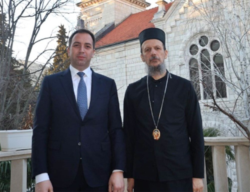 БАЊАЛУКА, 23. МАРТА /СРНА/ - Министар правде Републике Српске Горан Селак и Његово високопреосвештенство митрополит захумско-херцеговачки и приморски Димитрије разговараће данас у Мостару са министром правде ФБиХ Ведраном Шкобићем и руководством Федералне управе за геодетске и имовинскоправне послове.