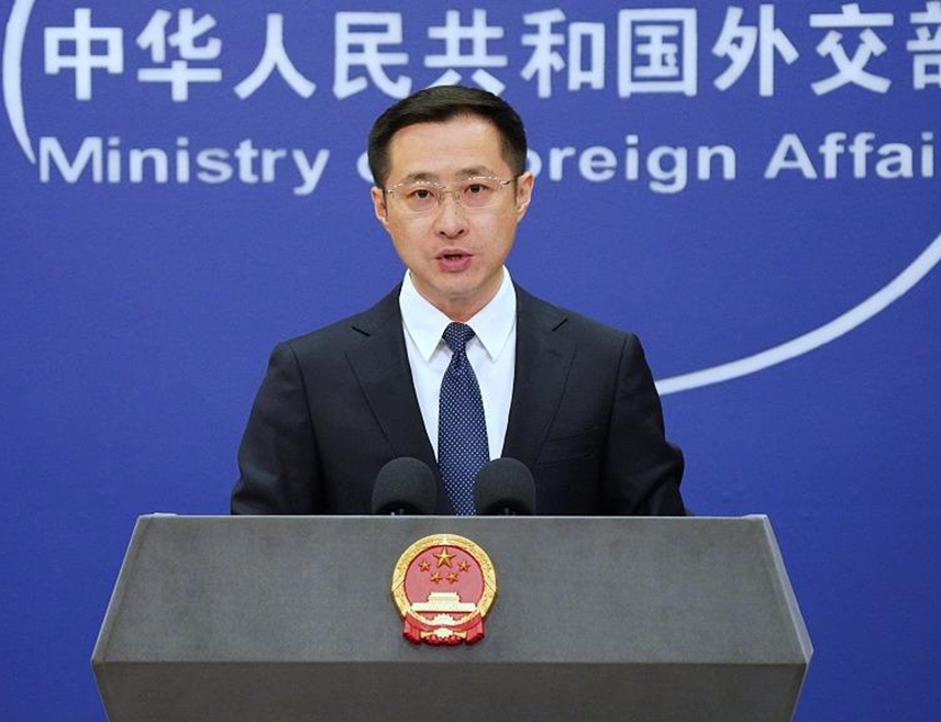 ПЕКИНГ, 23. МАРТА /СРНА/ - Кина позива све стране у сукобу на Блиском истоку да смјеста обуставе војне активности и да се врате преговорима и дијалогу, саопштио је портпарол кинеског Министарства спољних послова Лин Ђијан.