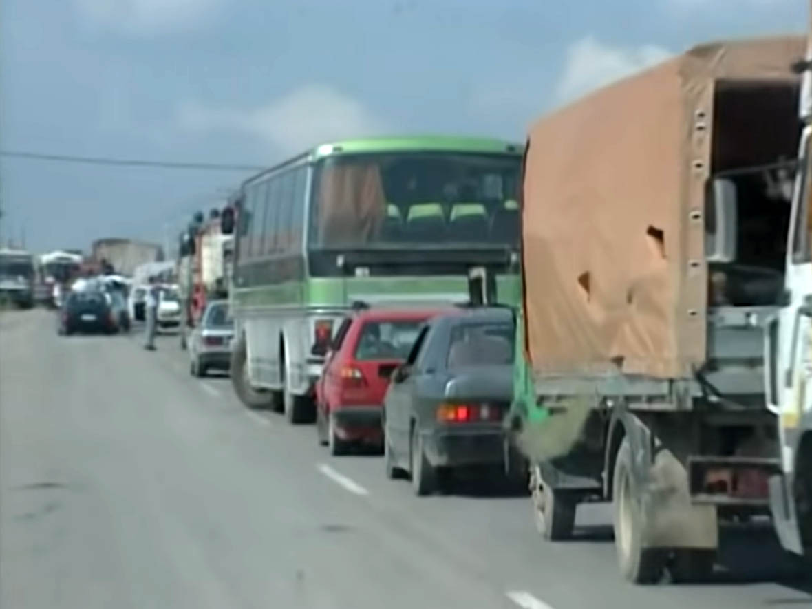 БЕОГРАД, 24. МАРТА /СРНА/ - НАТО агресија на СР Југославију 1999. године, између осталог, довела је до тога да је данас у Србији регистровано око 200.000 интерно расељених лица са Косова и Метохије, саопштено је из Комесаријата за избјеглице и миграције поводом 27 година од почетка НАТО бомбардовања.