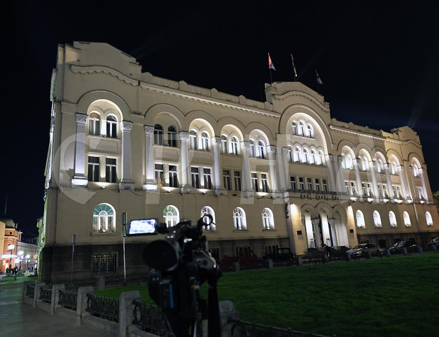 БАЊАЛУКА, 24. МАРТА /СРНА/ - Оглашавање сирена за узбуну са једноличним тоном сигнала "престанак опасности" на подручују Бањалуке вечерас је симболично означило сјећање на 27 година од почетка НАТО агересије на тадашњу СР Југославију.