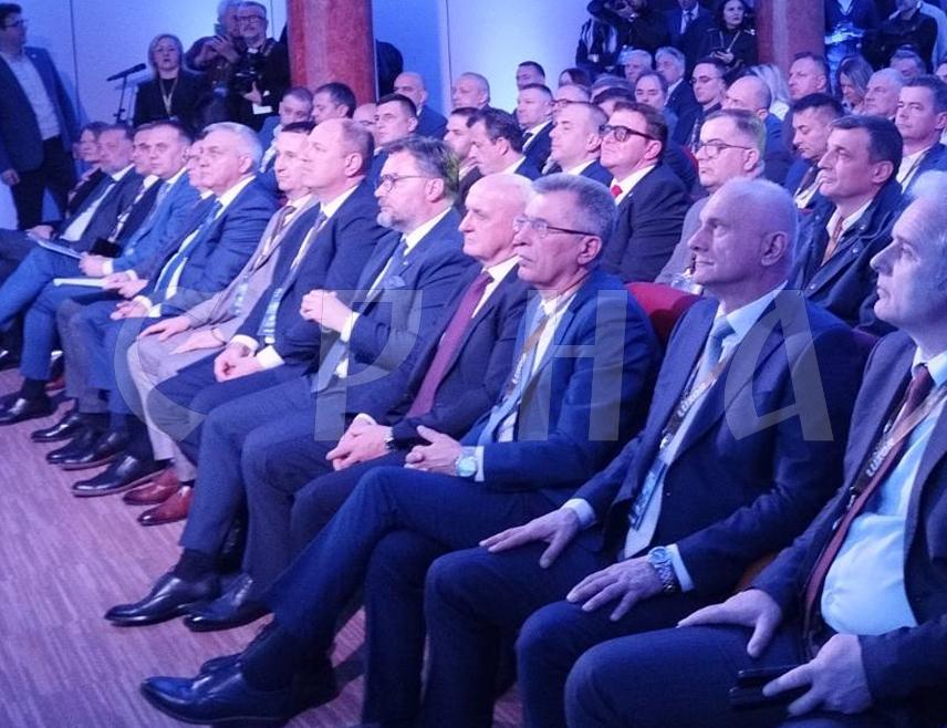 TREBINJE, MARCH 25 /SRNA/ - Republika Srpska is a major place for investment, with the total value of all its current energy projects reaching BAM 5.3 billion, Minister of Energy and Mining of Republika Srpska Petar Đokić stated at the opening ceremony of the Energy Summit in Trebinje.