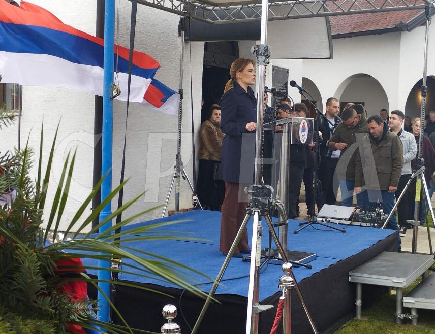 БРОД, 26. МАРТА /СРНА/ - Породице Зечевић, Милошевић, Трифуновић, Радановић из Сијековца код Брода биле су вјесници страдања и показна вјежба за оно што је услиједило наредних година, а то је страдање дјеце, мајки, очева, стараца, рекла је данас министар за рад, запошљавања, борачка и социјална питања Србије Милица Ђурђевић Стаменковски.