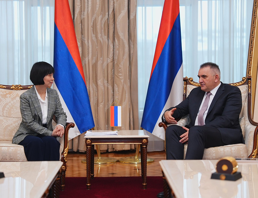 БАЊАЛУКА, 27. МАРТА /СРНА/ - Предсједник Владе Републике Српске Саво Минић истакао је данас да Српска активно сарађује са кинеским партнерима у бројним областима, поготово развоју инфраструктуре и енергетике, те указао да постоји могућност за проширење сарадње посебно у пољопривредо.