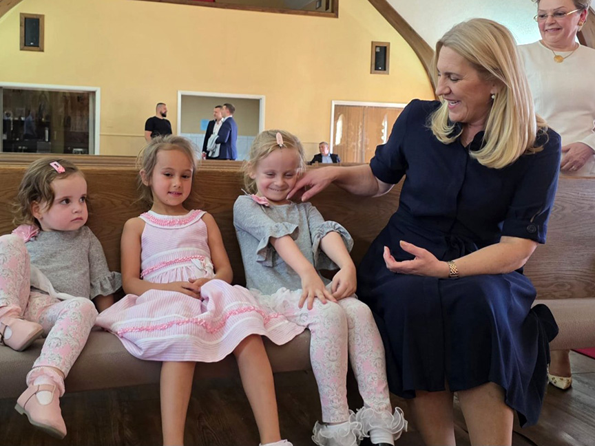 IRVING, MARCH 27 /SRNA/ - Serb member of the Presidency of BiH Željka Cvijanović emphasized that her visit to Texas concluded with a tour of the Church of the Holy Three Hierarchs in Irving and a gathering with people who, far from their homeland, preserve their identity, tradition, and culture.