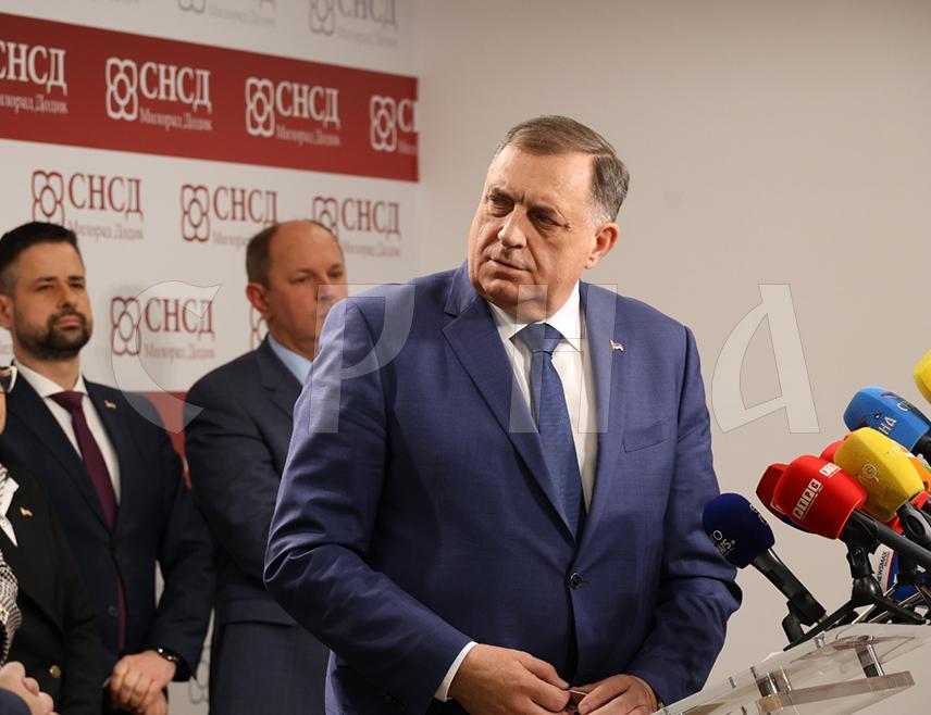 BANJA LUKA, MARCH 31 /SRNA/ – SNSD leader Milorad Dodik says the party will win more than 40 percent of the vote in the upcoming general elections and secure the victory of SNSD candidates for the president of Republika Srpska and the Serb member of BiH Presidency.