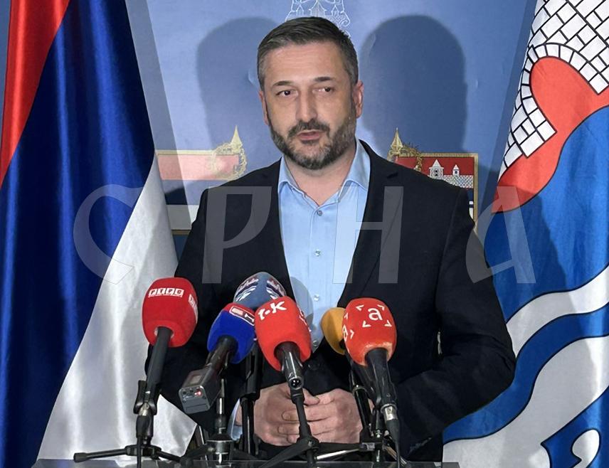 БАЊАЛУКА, 31. МАРТА /СРНА/ - Одборници Скупштина града Бањалука данас су на ванредном засједању дали сагласност на поскупљење услуге прикупљања и одвоза комуналног отпада за 29,5 одсто у том граду.