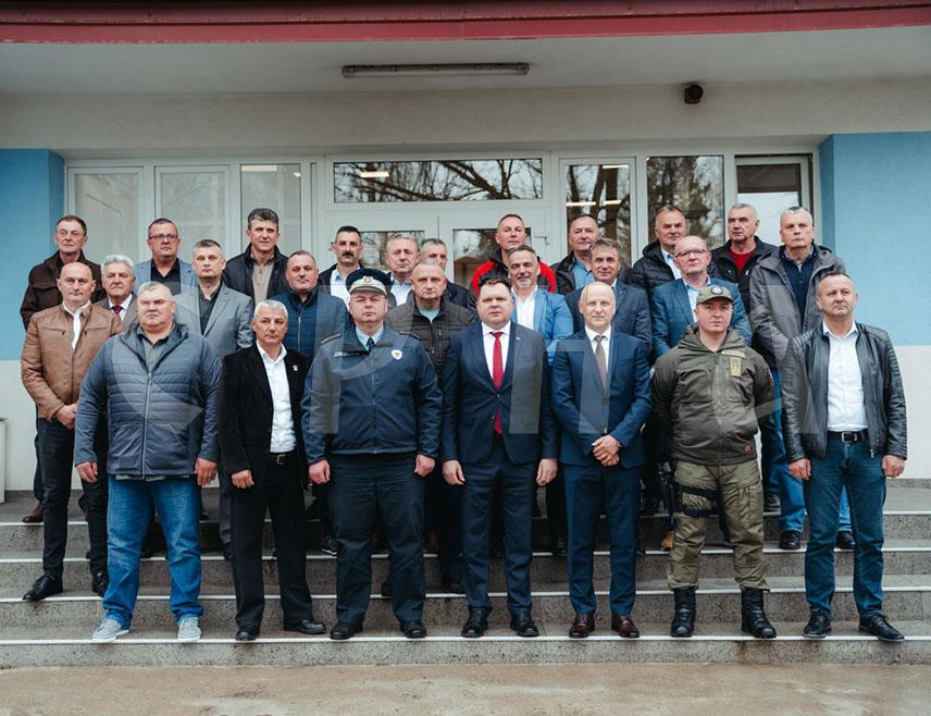 БАЊАЛУКА, 1. АПРИЛА /СРНА/ - Министар унутрашњих послова Републике Српске Жељко Будимир изјавио је да Министарство не заборавља пензионисане припаднике полиције који су допринијели развоју Републике, прво у тешким ратним и поратним временима, а касније када се развијала Република Српска и систем стварао.