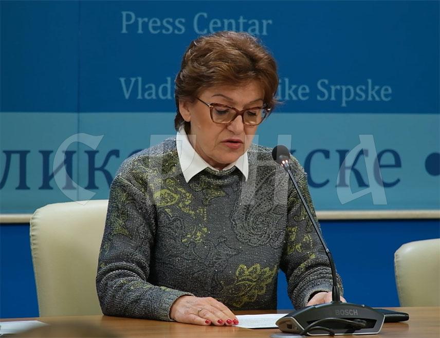 БАЊАЛУКА, 1. АПРИЛА /СРНА/ - Министар финансија Републике Српске изјавила је да ће од данас почети исплата здравственог додатка за медицинске раднике од по 250 КМ.