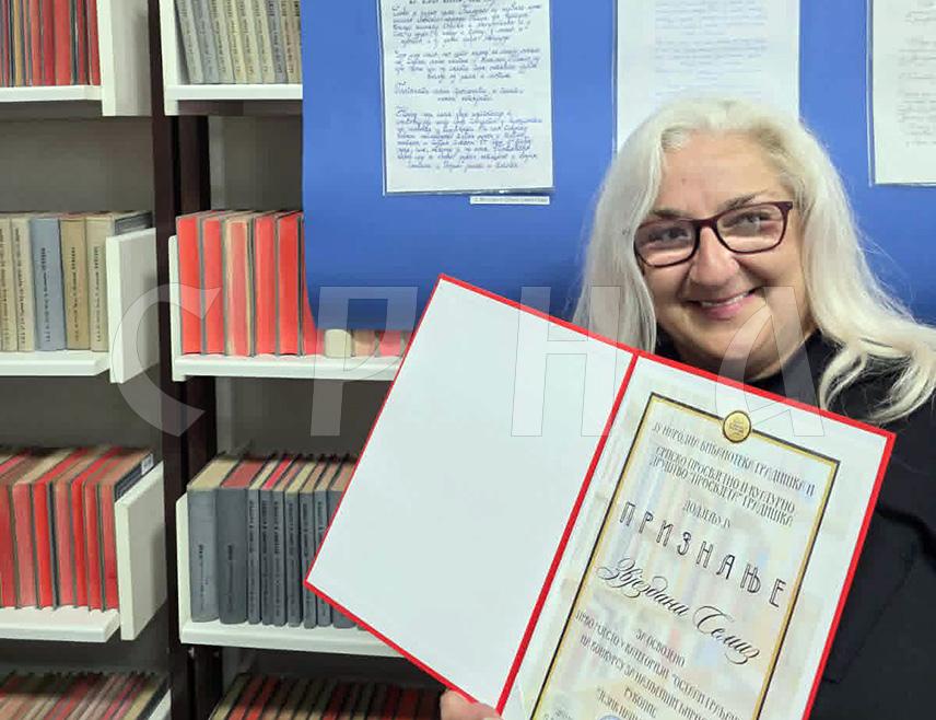 НОВИ ГРАД, 5. АПРИЛА /СРНА/ - Професор разредне наставе у Основној школи "Свети Сава" Нови Град Звјездана Семиз примјер како се у времену модерних технологија воли и чува српски језик и ћирилица.