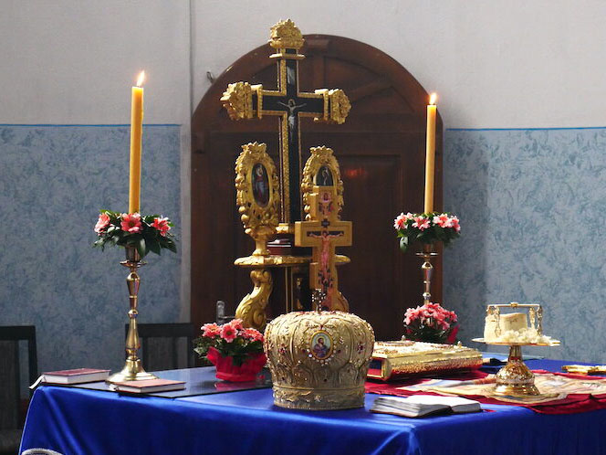 ЊУЈОРК, 3. АПРИЛА /СРНА/ - Бројни млади Американци показују све већу заинтересованост за православље и све чешће долазе у руске православне храмове у САД, изјавио је за РИА Новости протојереј Руске православне цркве изван Русије Андреј Сомер, који служи у Синодалној катедрали Богородице Знамењске у Њујорку.