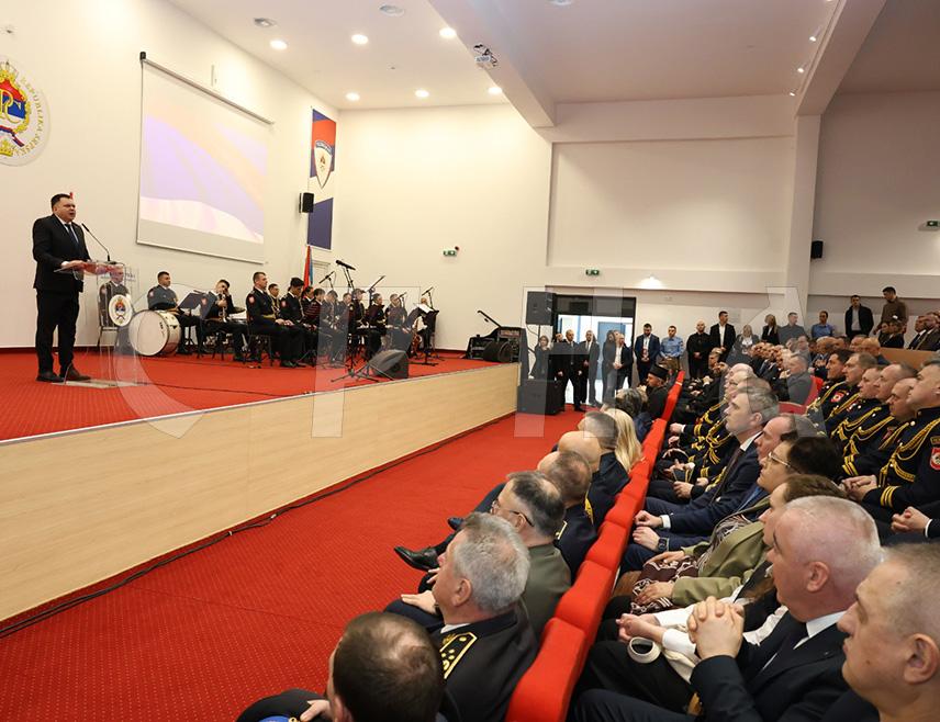 BANJA LUKA, APRIL 4 /SRNA/ – Republika Srpska Minister of Interior Željko Budimir has said today in Zalužani that the first battle for Republika Srpska began on this very day in 1992, adding that Republika Srpska and its police are sacred.