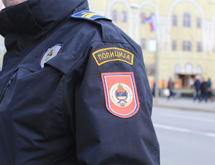 БИЈЕЉИНА, 10. АПРИЛА /СРНА/ - Народна скупштина Републике Српске одбацила је 11. априла 2007. године реформу полиције, односно укидање полиције Српске и стварање полицијских снага на нивоу БиХ.