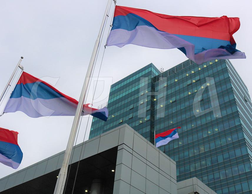 БИЈЕЉИНА, 6. АПРИЛА /СРНА/ - Влада Републике Српске уплатила је 552.130 КМ за социјално збрињавање радника, саопштено је из Фонда за пензијско и инвалидско осигурање /ПИО/ Републике Српске.