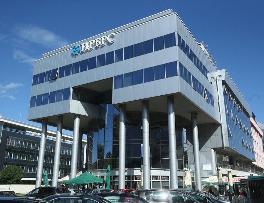 БАЊАЛУКА, 7. АПРИЛА /СРНА/ - Инвестиционо-развојна банка /ИРБ/ Републике Српске честитала је Новинској агенцији Републике Српске - СРНА 34 године од оснивања и славу Благовијести, уз поруку да је ова медијска кућа, уз очигледну модернизацију и технолошки напредак, остала вјерна истинитом објективном информисању, кроз тачне и чињенично утврђене информације.