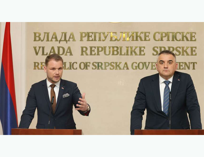 БАЊАЛУКА, 14. АПРИЛА /СРНА/ - Предсједник Владе Републике Српске Саво Минић позвао је још 11. марта градоначелника Бањалуке Драшка Станивуковића на разговор у било којој телевизијској емисији како би информисали грађане, а не да би то био било какав политички догађај како се то покушава представити у јавности ових дана.