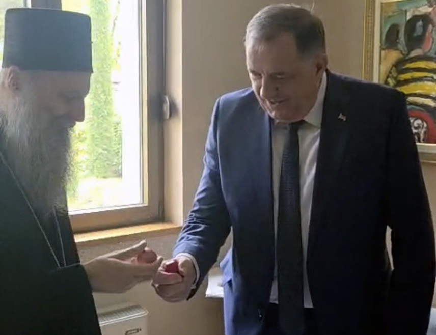 БЕОГРАД, 15. АПРИЛА /СРНА/ - Предсједник СНСД-а Милорад Додик и Његова светост патријарх српски Порфирије данас су се током разговора у Београду подсјетили колико су важни вјера, заједништво и снага српског народа.