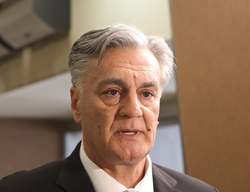 БАЊАЛУКА, 17. АПРИЛА /СРНА/ - Предсједник Републике Српске Синиша Каран уручиће данас у Бањалуци одликовање Јелени Бухач Радојчић, свједоку голготе и преживјелoj хероини концентрационог логора Јасеновац.