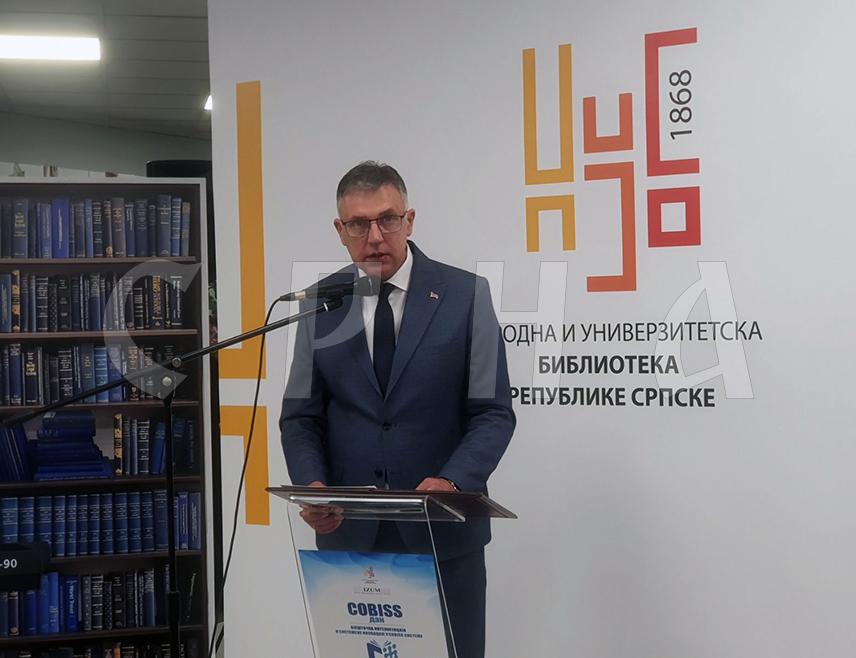 БАЊАЛУКА, 17. АПРИЛА /СРНА/ - Министар просвјете и културе Републике Српске Боривоје Голубовић изјавио је да ресорно министарство подржава рад свих библиотека у Српској јер су оне веома значајне за културу и цјелокупан образовни систем Републике Српске.