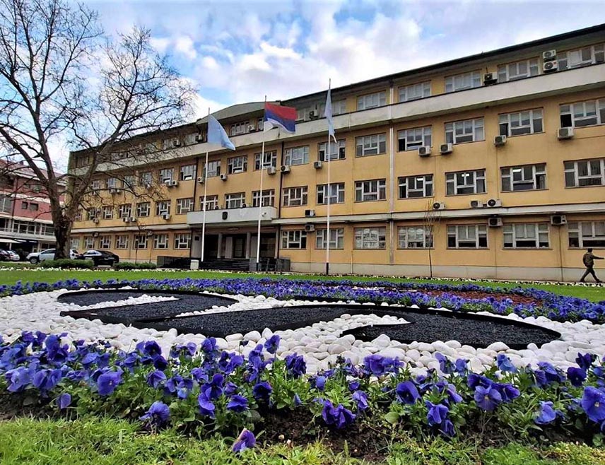 ПРИЈЕДОР, 17. АПРИЛА /СРНА/ - Град Приједор ће у што краћем року покренути процедуру додјеле бесплатних плацева суграђанима, у складу са измјенама Закона о стварним правима које је усвојила Народна скупштина Републике Српске.