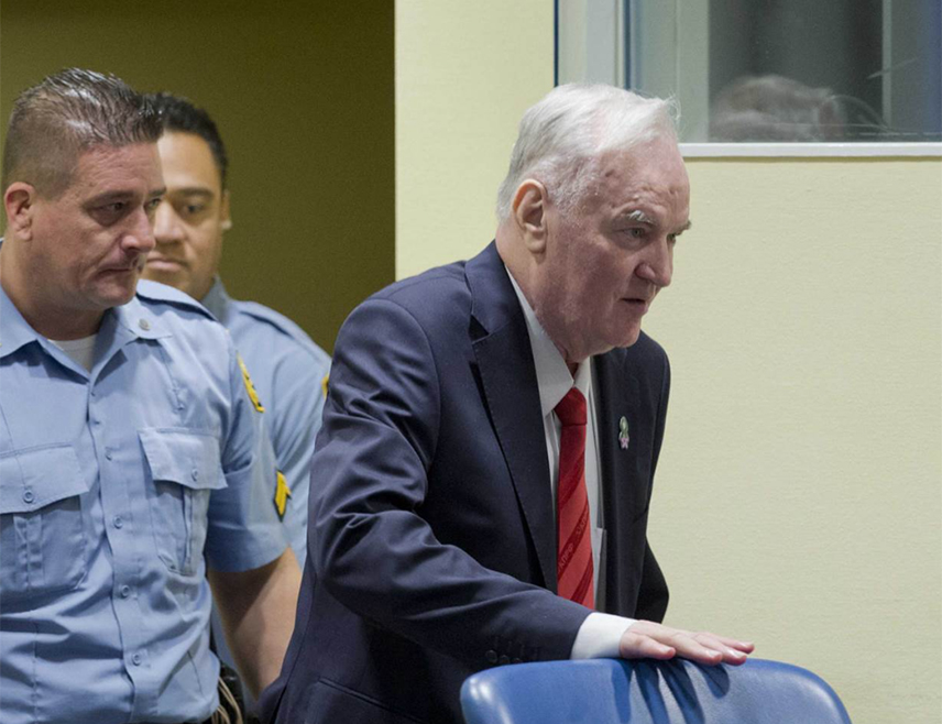 BELGRADE, APRIL 17 /SRNA/ – Ratko Mladić remains in very poor condition following a stroke in the detention hospital, and medical documentation has also arrived from The Hague, his son Darko Mladić told SRNA.