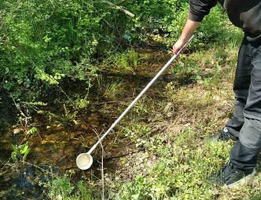 БИЈЕЉИНА, 18. АПРИЛА /СРНА/ - У Семберији је почео ларвицидни третман уништавања комараца, саопштено је из Градске управе.