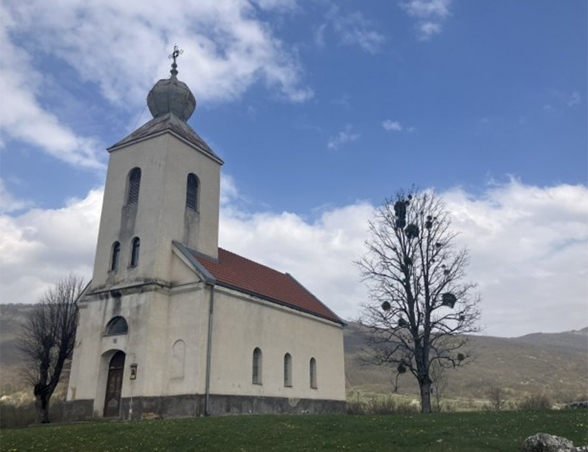 SARAJEVO, APRIL 22 /SRNA/ – Federation of BiH Interior Minister Ramo Isak told SRNA he was not aware of the break-in at the Church of the Nativity of the Most Holy Mother of God in the village of Trubar near Drvar, which has alarmed Serb returnees, nor of burglaries in several households, despite the incidents having been reported to the police.