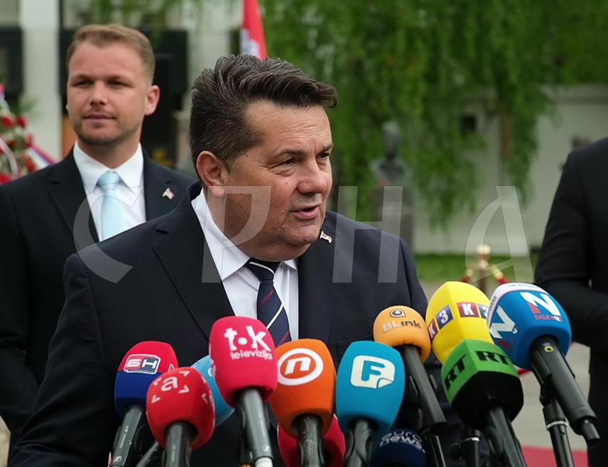 BANJA LUKA, APRIL 22 /SRNA/ – The Speaker of the National Assembly of Republika Srpska Nenad Stevandić has stressed today that the Serb people have always fought for freedom and stood on the side of truth and justice.