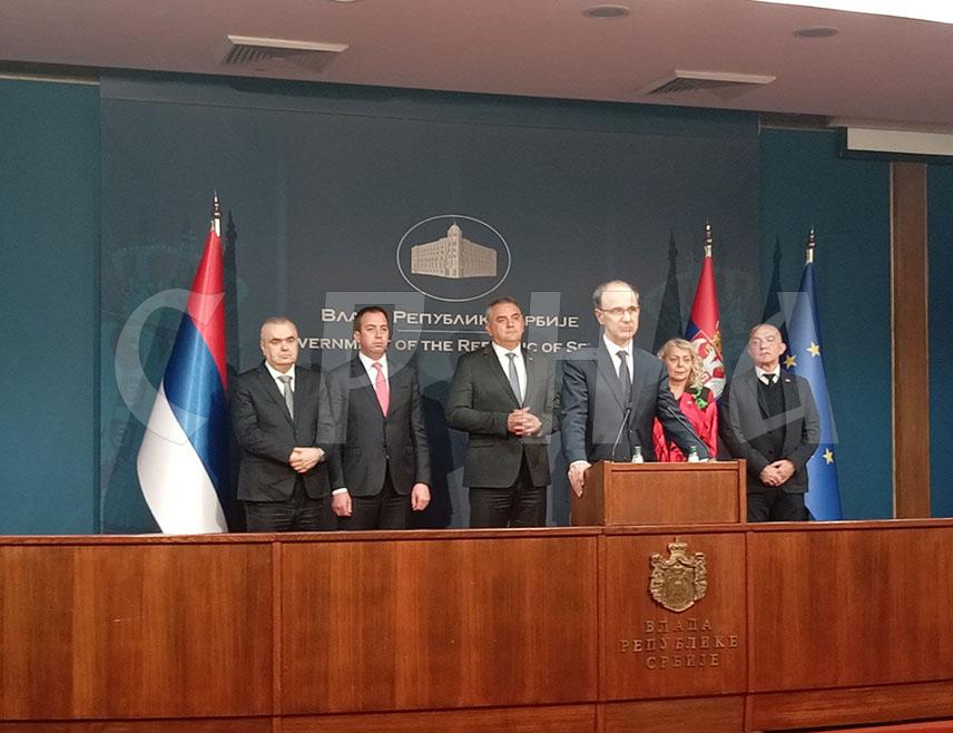 BELGRADE, APRIL 24 /SRNA/ – Serbian Prime Minister Đuro Macut appealed for General Ratko Mladić to be allowed to return to Serbia to continue living there under the supervision of Serbian doctors who would take care of him.