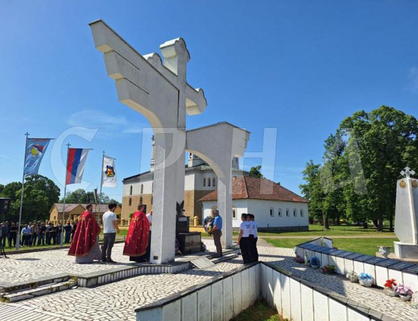 ОБУДОВАЦ, 25. АПРИЛА /СРНА/ - Предсједник Владе Републике Српске Саво Минић и министар рада и борачко-инвалидске заштите Радан Остојић присуствоваће данас у Обудовцу код Шамца обиљежавању 34 године од оснивања Специјалног батаљона Друге посавске бригаде Војске Републике Српске.