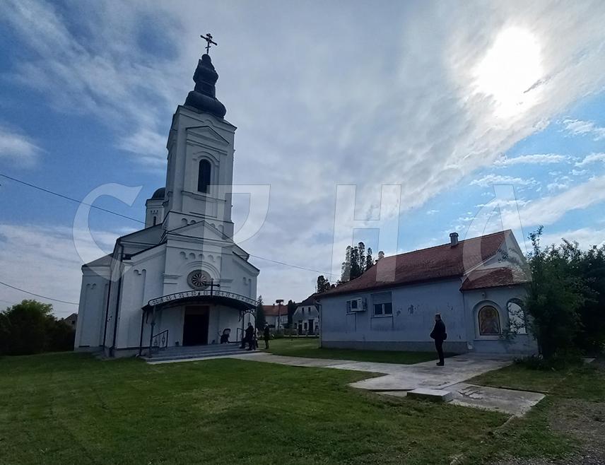 Resurrection is the only message that should come from Jasenovac. The essence is that people visit Jasenovac, only in that way can this place be preserved, Bishop Jovan emphasized.

By Ana BENCUN