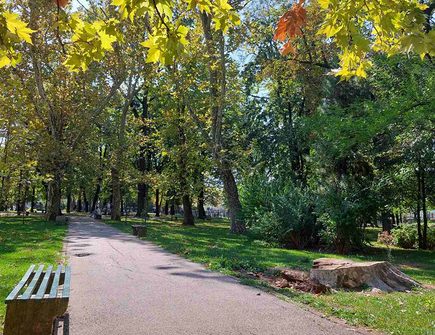 БАЊАЛУКА, 27. АПРИЛА /СРНА/ - У Републици Српској и Федерацији БиХ /ФБиХ/ данас ће бити претежно сунчано са температуром до 28 степени Целзијусових.