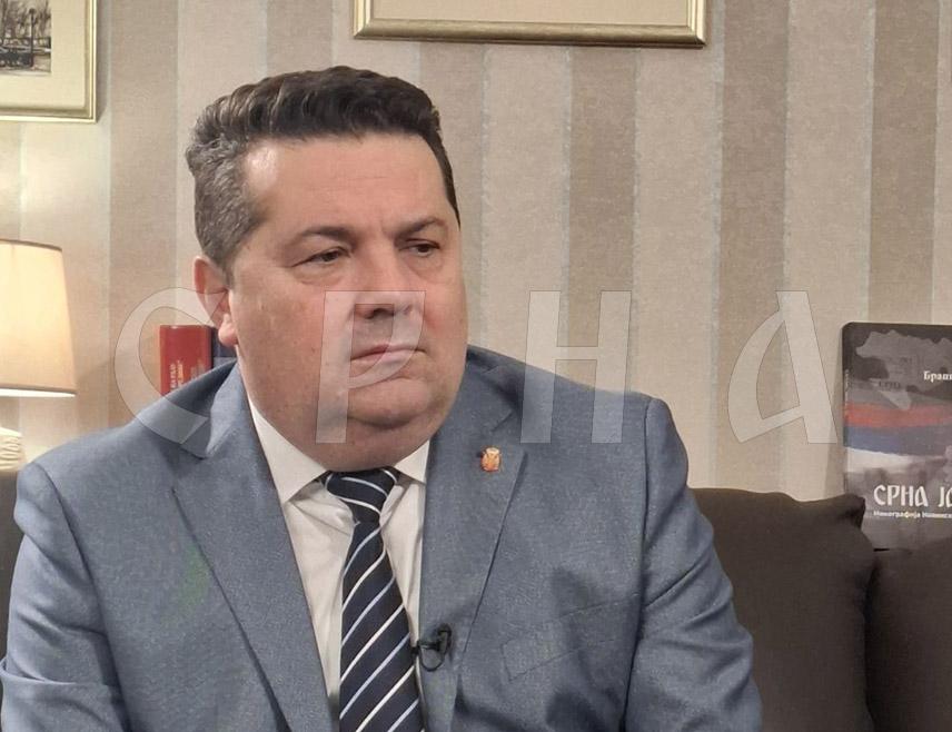 СТРАЗБУР, 27. АПРИЛА /СРНА/ - Предсједник Народне скупштине Републике Српске Ненад Стевандић истакао је данас у Стразбуру да је највеће етничко чишћење у протеклом рату и послијератном периоду спроведено у Федерацији БиХ /ФБиХ/ и у Сарајеву из кога је протјерано више од 160.000 Срба.