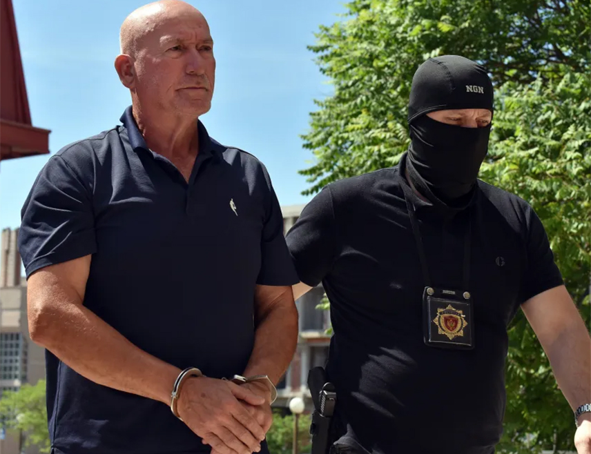 ПОДГОРИЦА, 28. АПРИЛА /СРНА/ - Виши суд у Подгорици одбио је кауцију од 1,2 милиона евра која је понуђена за бившег главног специјалног тужиоца Миливоја Катнића, рекла је савјетник за однос с јавношћу у суду Ивана Вукмировић.