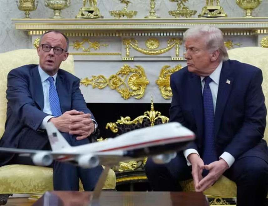 ВАШИНГТОН, 28. АПРИЛА /СРНА/ - Амерички предсједник Доналд Трамп изјавио је да њемачки канцелар Фридрих Мерц не зна шта прича о Ирану.