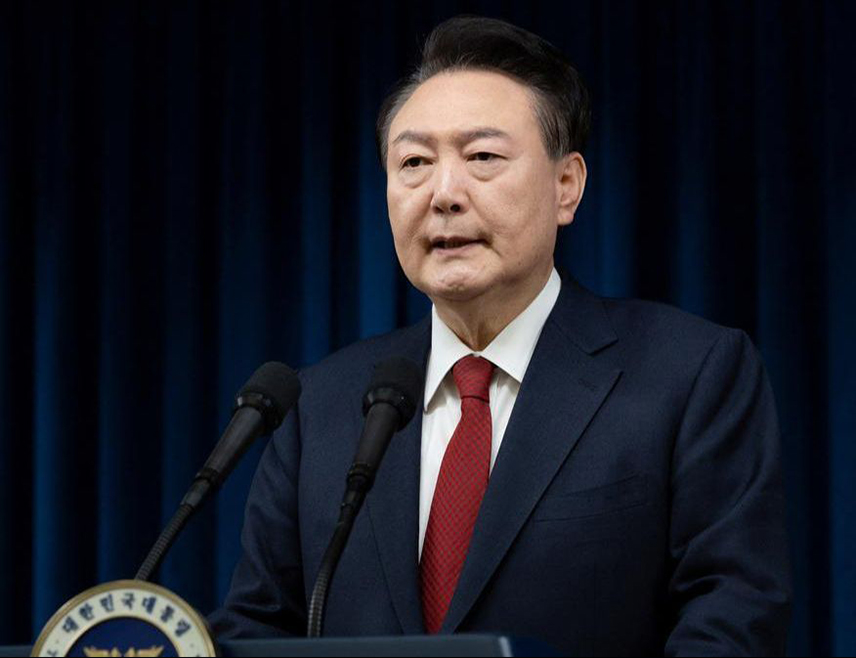 СЕУЛ, 29. АПРИЛА /СРНА/ - Апелациони суд Јужне Кореје осудио је бившег јужнокорејског предсједника Јун Сук Јеола на седам година затвора, јавља Ројтерс.