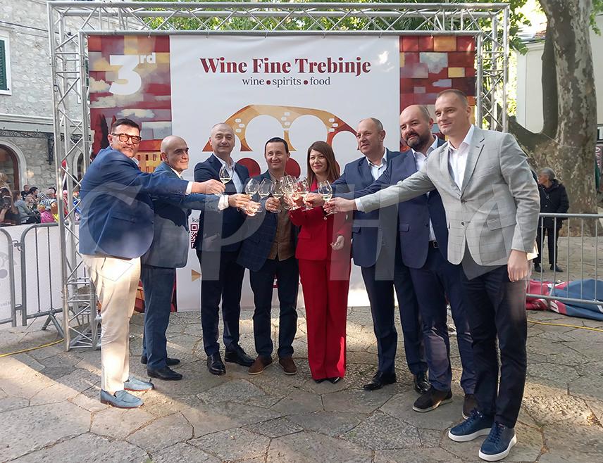 TREBINJE, MAY 2 /SRNA/ - The third “Wine Fine” festival was opened tonight in Trebinje, bringing together more than 60 exhibitors from Trebinje, Herzegovina, and the wider region.