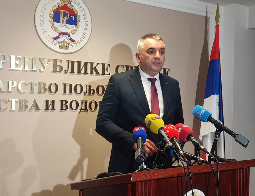 БАЊАЛУКА, 4. МАЈА /СРНА/ - Премијер Републике Српске Саво Минић изјавио је данас да је за 100 дана рада Владе Српске показана политичка озбиљност и досљедност, што потврђују и планиране инвестиције од шест милијарди КМ.
