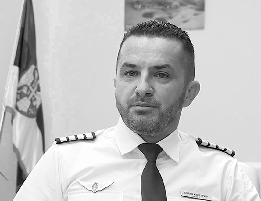 БАЊАЛУКА, 6. МАЈА /СРНА/ - Полицијским увиђајем утврђено је да нема елемената кривичног дјела у страдању начелника Управе за ваздухопловство Министарства унутрашњих послова /МУП/ Републике Српске Бобана Кустурића у Бањалуци.