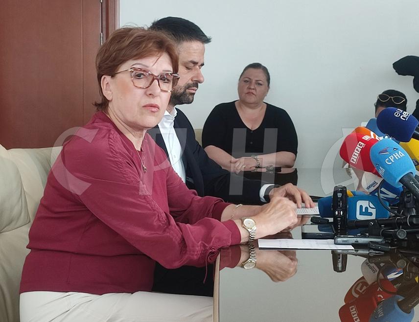 БАЊАЛУКА, 6. МАЈА /СРНА/ - Министар финансија Републике Српске Зора Видовић рекла је да је девет фондова из САД купило обвезнице Републике Српске на Лондонској берзи.