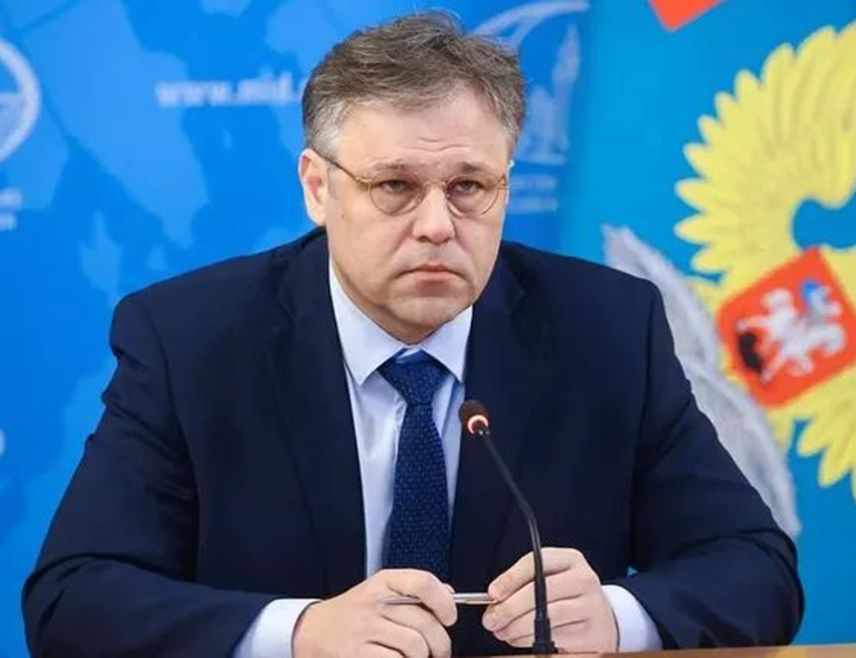 ЛУГАНСК, 8. МАЈА /СРНА/ - Кијевски режим интензивирао је током ноћи нападе на руску територију дуж линије контакта, упркос чињеници да је Русија прогласила примирје, саопштио је Родион Мирошник, специјални изасланик руског Министарства спољних послова за регистровање злочина кијевског режима.